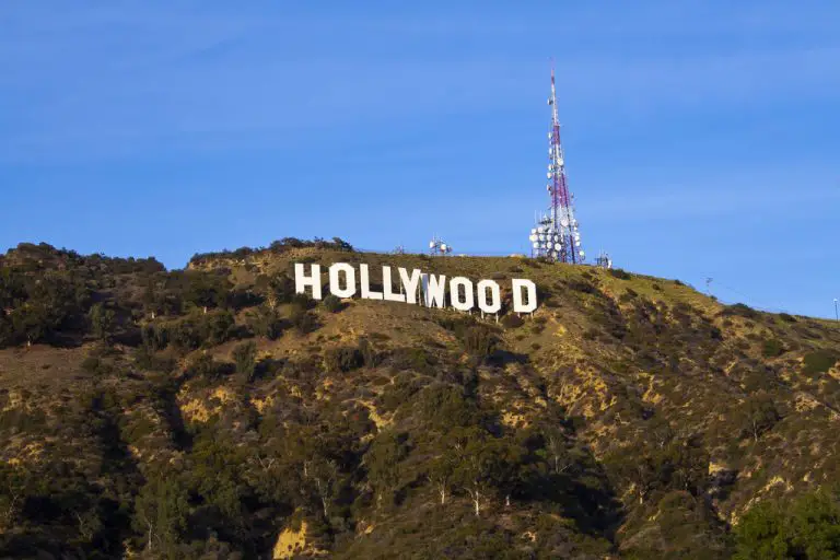 The Best Place To Take Photos Of The Hollywood Sign