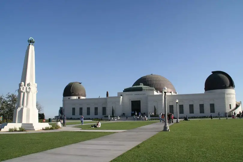 The Best Place To Take Photos Of The Hollywood Sign